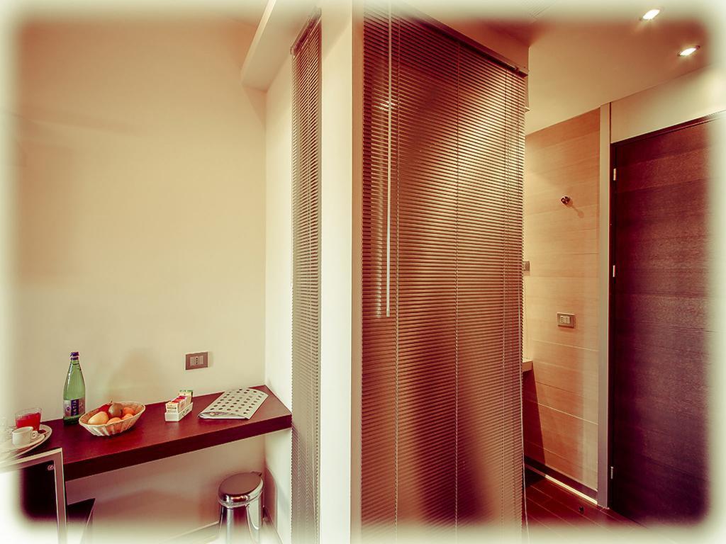 All Ways Garden Hotel & Leisure Rom Rum bild