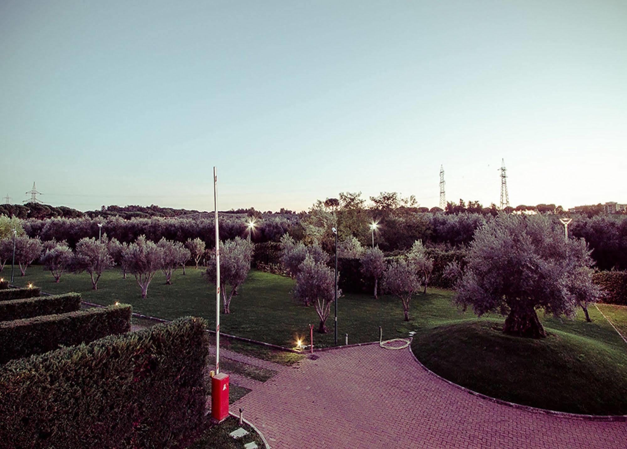 All Ways Garden Hotel & Leisure Rom Exteriör bild