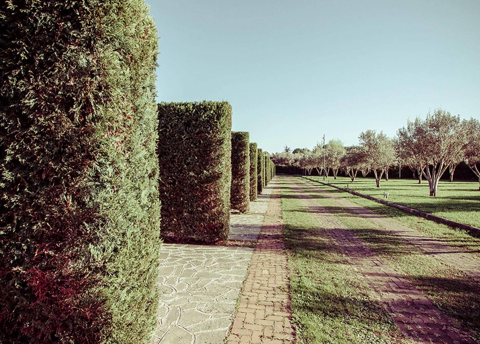 All Ways Garden Hotel & Leisure Rom Exteriör bild